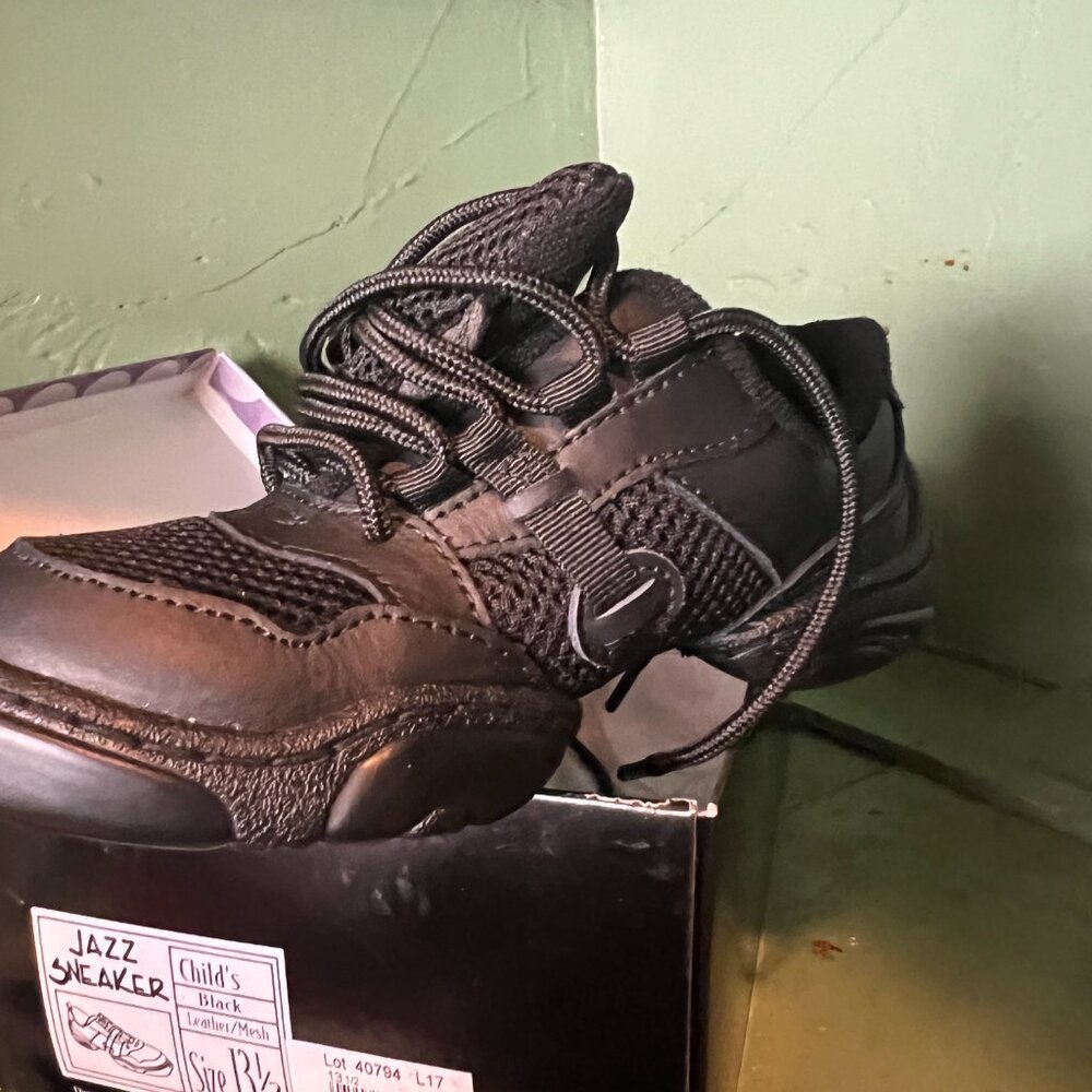 Dance Class - JS200 - Jazz Sneaker - Black